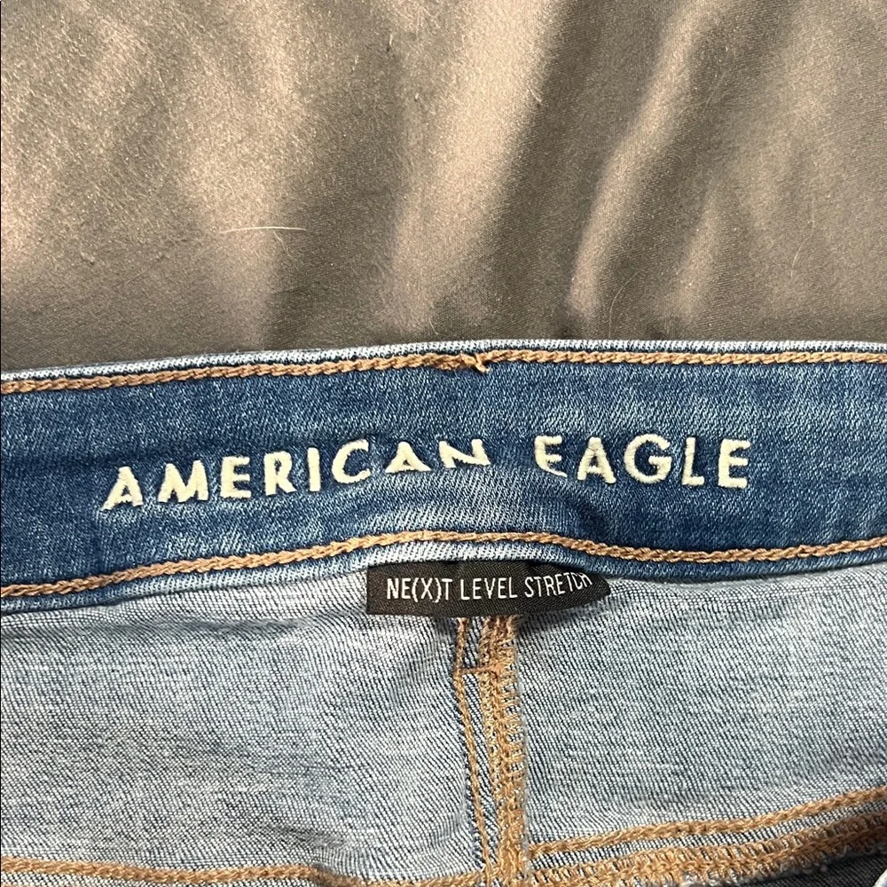 American Eagle Outfitters Light Blue Flare Jeans - Picture 2 of 5